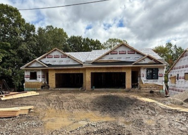 Property at 20381 Excelsior Blvd, Excelsior, MN 55331, 4 beds, 3 baths