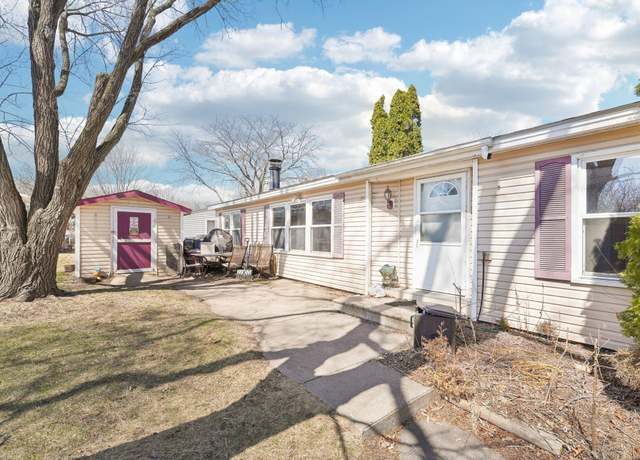Property at 9624 Taylor St NE, Blaine, MN 55434, 3 beds, 2 baths