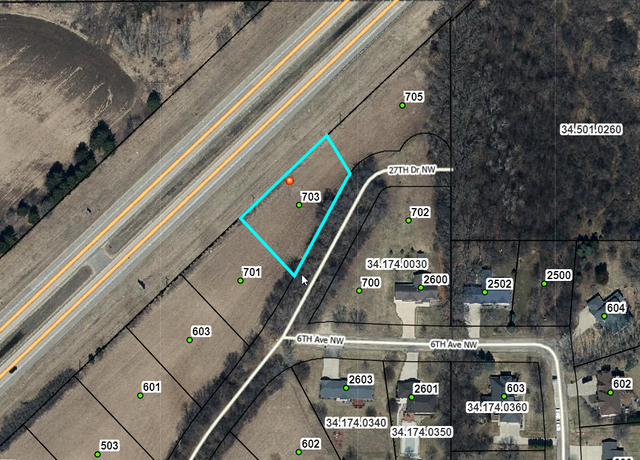 Property at 703 27th Dr NW, Austin, MN 55912