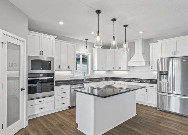 Property at 3291 Kady Ave NE, Saint Michael, MN 55376, 3 beds, 2 baths
