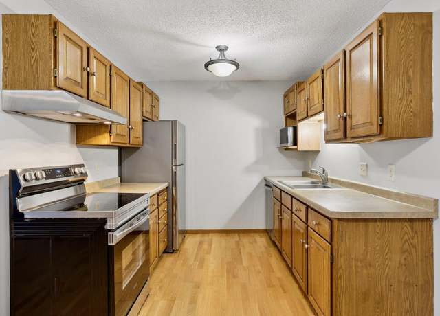 Property at 570 Whispering Ln #307, Hastings, MN 55033, 2 beds, 1 bath