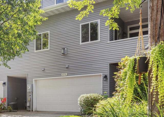 Property at 577 Woodduck Dr Unit E, Woodbury, MN 55125, 2 beds, 2 baths