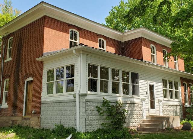 Property at 410 Highland Vw, Houlton, WI 54082, 4 beds, 3 baths