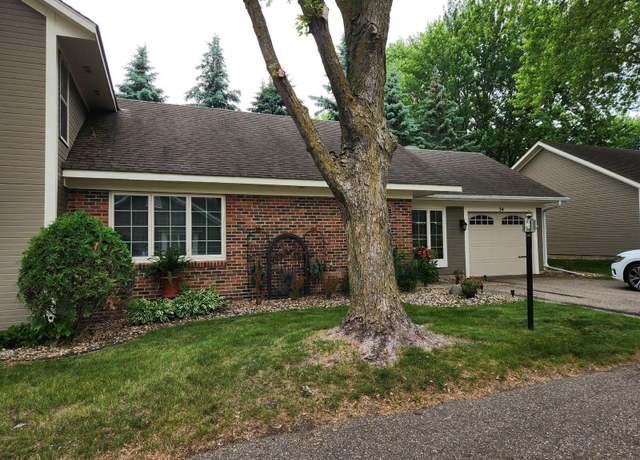 Property at 34 Somerset Dr, Waconia, MN 55387, 2 beds, 1 bath