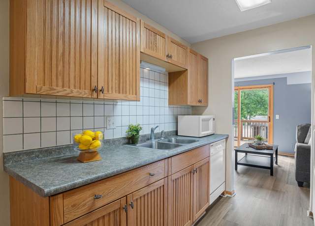 Property at 55 River Woods Ln, Burnsville, MN 55337, 2 beds, 1 bath