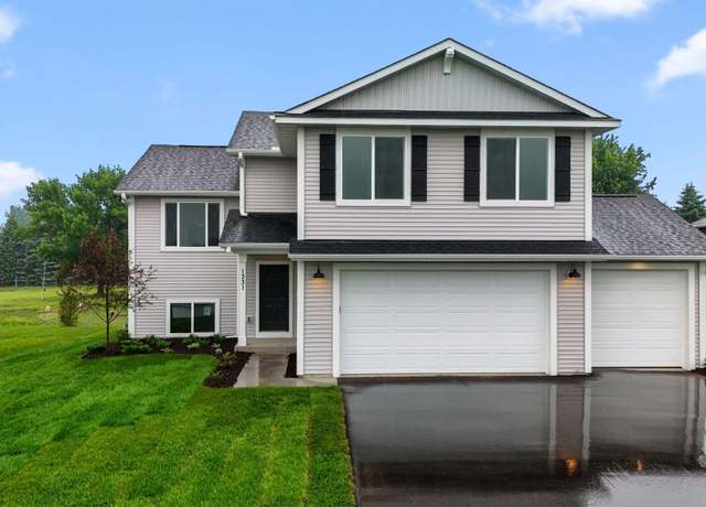 Property at 1331 Violet St, New Richmond, WI 54017, 3 beds, 3 baths