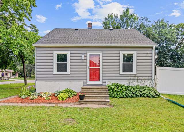 Property at 42 County Road C W, Little Canada, MN 55117, 3 beds, 1 bath