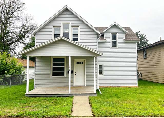 Property at 142 5th Ave N, Waite Park, MN 56387, 3 beds, 1 bath