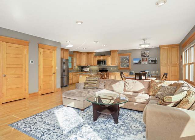 Property at 100 Fairview Ave S, Saint Paul, MN 55105, 4 beds, 3 baths