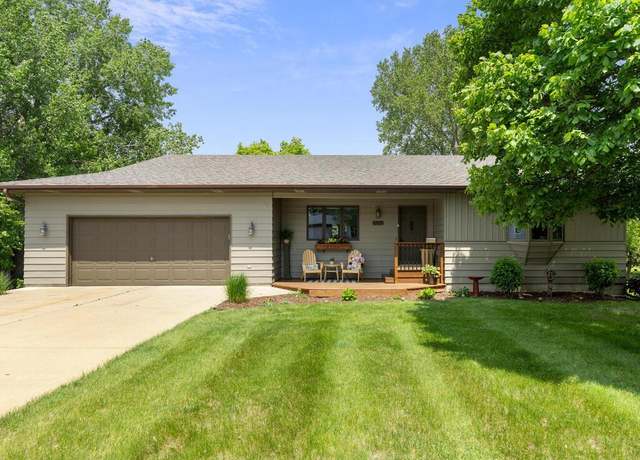 Property at 1221 Sandy Ln, Monticello, MN 55362, 4 beds, 3 baths