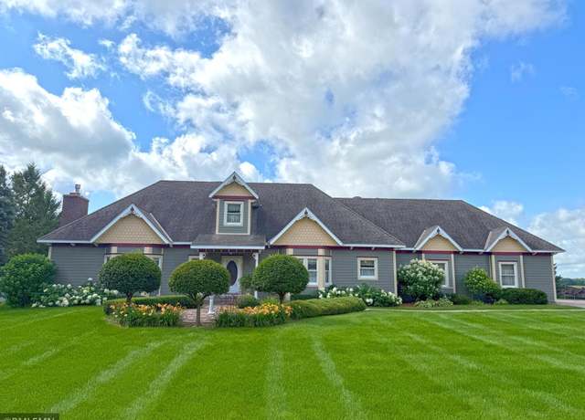 Property at 211 4th St W, Maple Lake, MN 55358, 2 beds, 3 baths