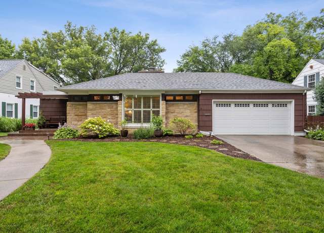 Property at 1614 8 St S, Fargo, ND 58103, 4 beds, 3 baths