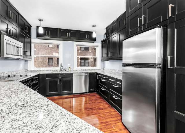 Property at 79 Western Ave N #207, Saint Paul, MN 55102, 2 beds, 2 baths