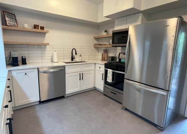 Property at 1407 Madison St NE, Minneapolis, MN 55413, 6 beds, 3 baths