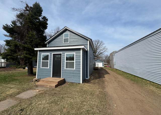 Property at 115 S Prentice St, Clayton, WI 54004, 3 beds, 1 bath