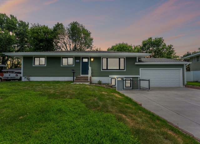 Property at 6113 Scott Ave N, Brooklyn Center, MN 55429, 5 beds, 2 baths