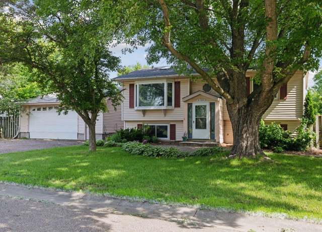 Property at 9700 E 265th St, Elko New Market, MN 55020, 5 beds, 2 baths