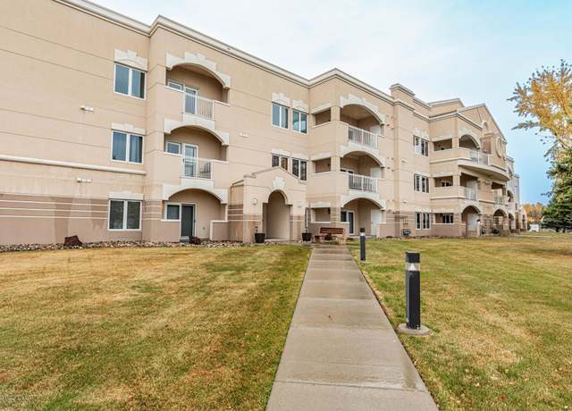 Property at 2501 30th Ave S #102, Fargo, ND 58103, 3 beds, 3 baths
