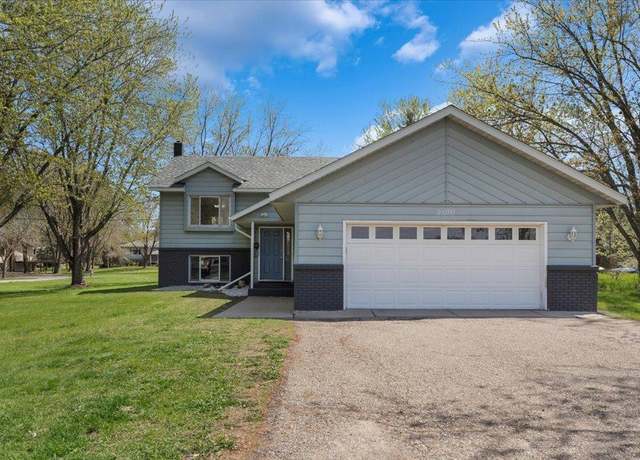 Property at 2070 Prospect Dr NE, Saint Cloud, MN 56304, 5 beds, 2 baths