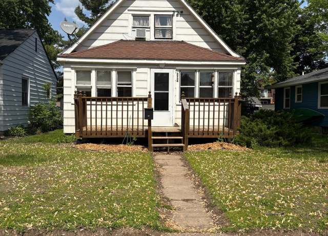 Property at 3934 Hubbard Ave N, Robbinsdale, MN 55422, 2 beds, 2 baths
