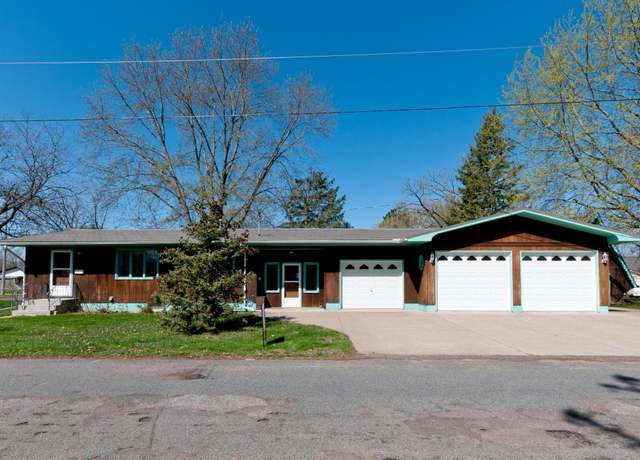 Property at 1030 Bundy Ave, Rice Lake, WI 54868, 3 beds, 2 baths