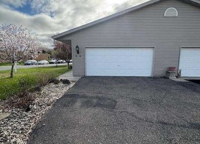Property at 101 Farm St Unit A, Hastings, MN 55033, 4 beds, 2 baths