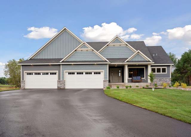 Property at 18022 Urbank St NE, Ham Lake, MN 55304, 4 beds, 3 baths