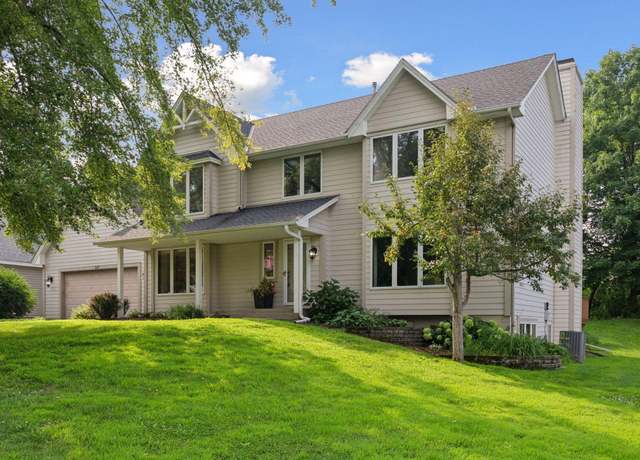 Property at 217 Interlachen Rd, Burnsville, MN 55306, 4 beds, 3 baths