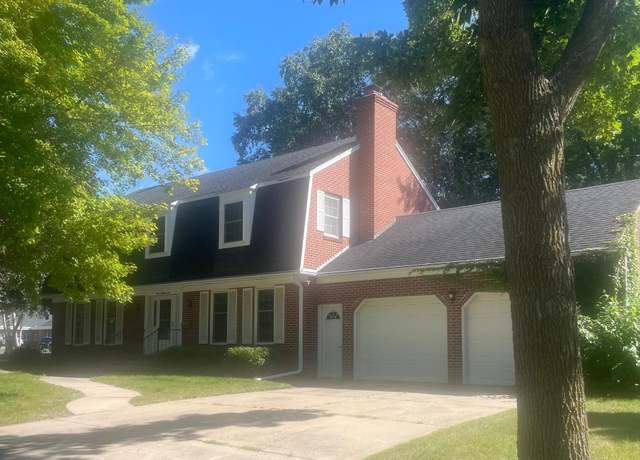 Property at 406 Olena Ave, Willmar, MN 56201, 4 beds, 3 baths
