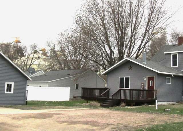 Property at 215 7th St, Dawson, MN 56232, 3 beds, 2 baths