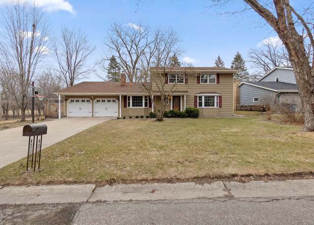Property at 277 14th Ave NW, New Brighton, MN 55112, 5 beds, 5 baths