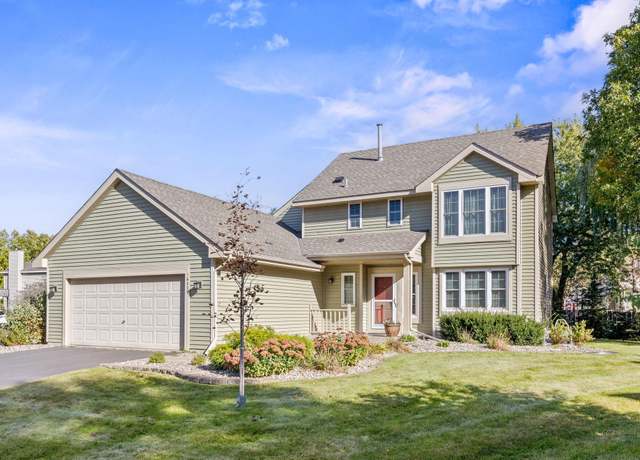 Property at 16729 Candlewood Pkwy, Eden Prairie, MN 55347, 3 beds, 3 baths