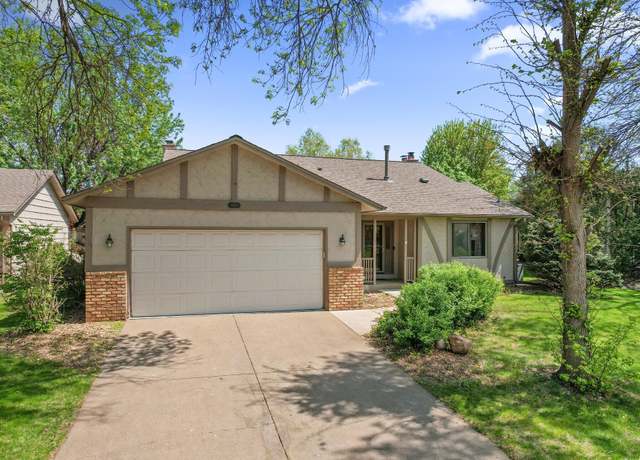 Property at 8116 Zenith Ct N, Brooklyn Park, MN 55443, 4 beds, 2 baths