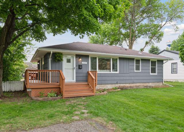 Property at 309 W 2nd St, Waconia, MN 55387, 3 beds, 2 baths
