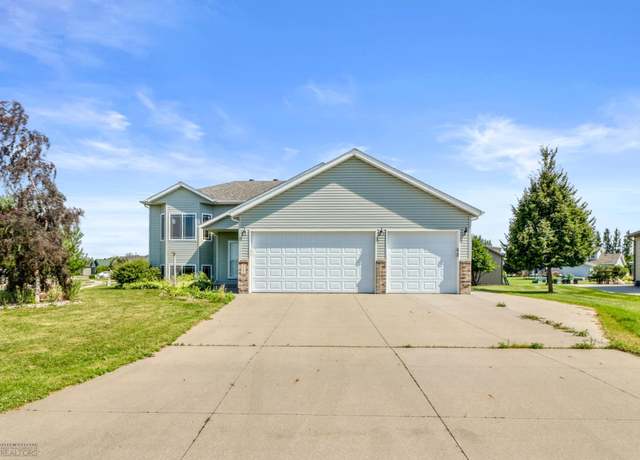 Property at 3562 8th St W, West Fargo, ND 58078, 4 beds, 3 baths