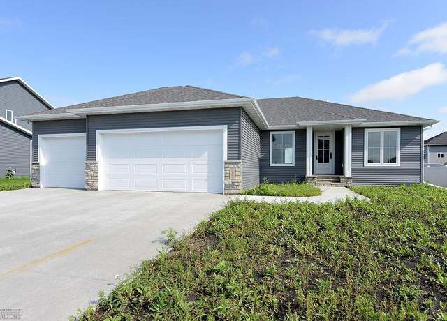 Property at 2665 69th Ave S, Fargo, ND 58104, 5 beds, 3 baths