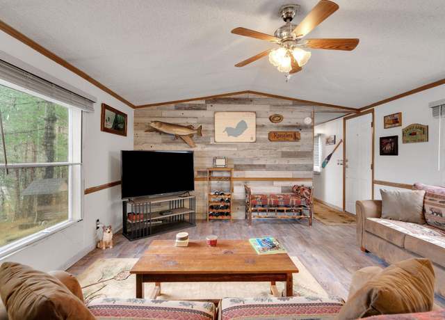 Property at W7762 Rainbow Dr, Spooner, WI 54801, 3 beds, 2 baths