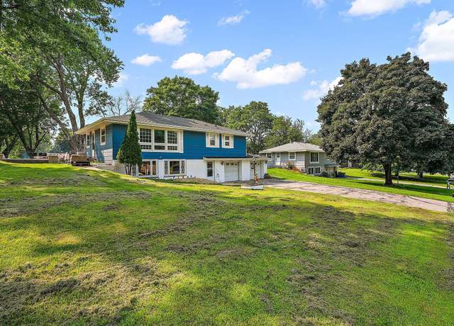 Property at 13808 Scott St, Burnsville, MN 55337, 3 beds, 1 bath
