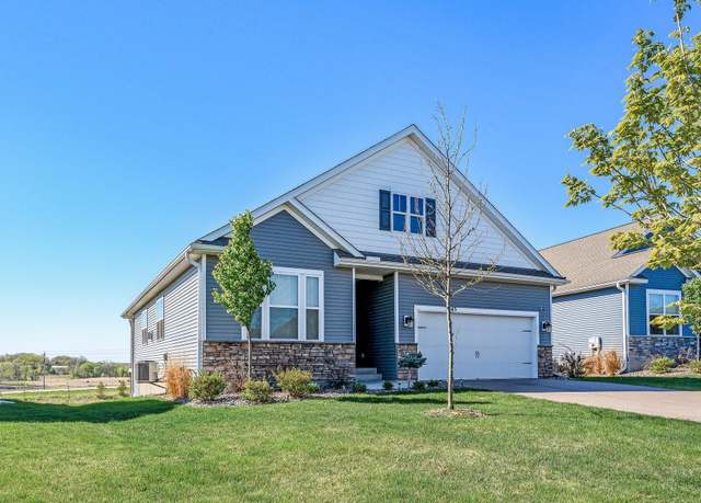 Property at 2343 Aloha Ave, Shakopee, MN 55379, 3 beds, 2 baths