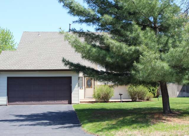 Property at 10163 Fraizer St NE, Blaine, MN 55014, 4 beds, 1 bath