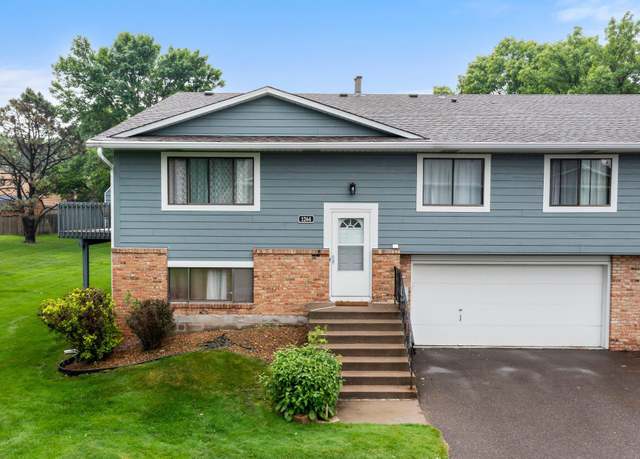 Property at 1264 Ferndale St N, Maplewood, MN 55119, 3 beds, 2 baths