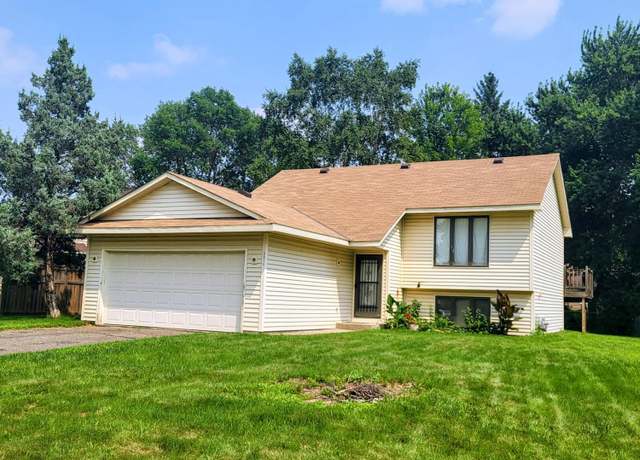 Property at 3914 Westbury Trl, Saint Paul, MN 55123, 4 beds, 2 baths