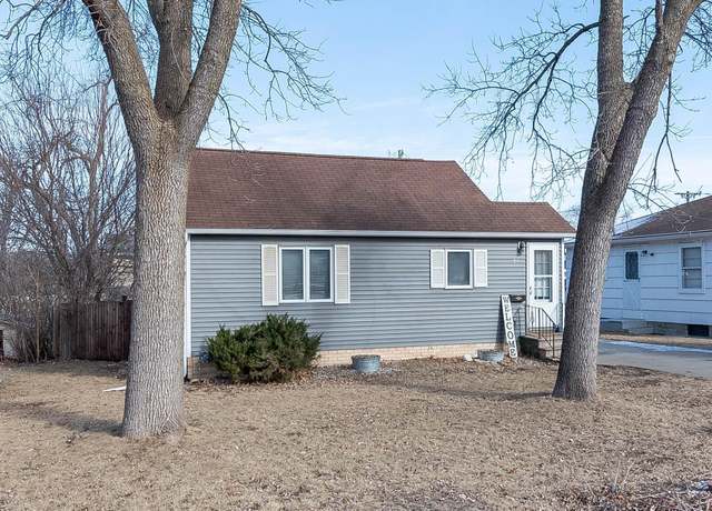 Property at 508 W 6th St, Mankato, MN 56001, 2 beds, 1 bath