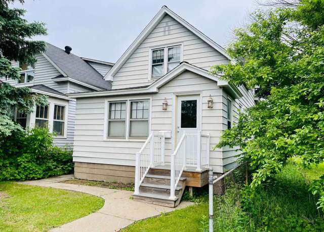 Property at 223 4th St S, Virginia, MN 55792, 3 beds, 2 baths