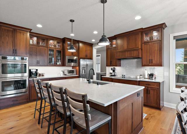 Property at 16206 Draft Horse Blvd, Lakeville, MN 55044, 4 beds, 4 baths