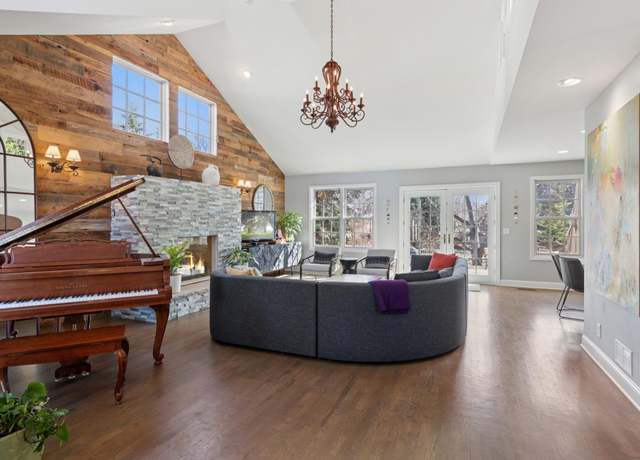 Property at 4101 W 62nd St, Edina, MN 55424, 4 beds, 3 baths