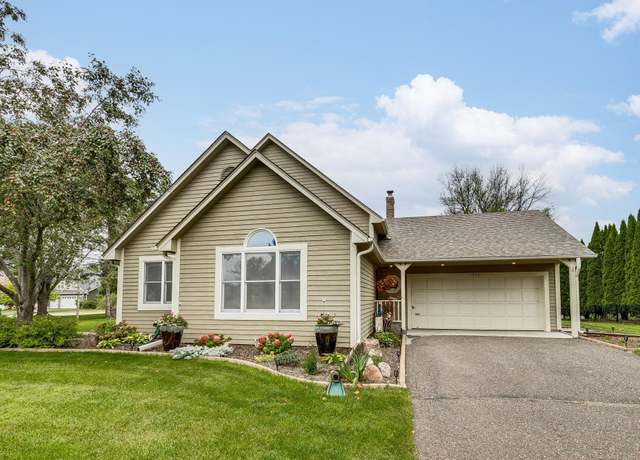 Property at 1900 Oak Glen Trl, Stillwater, MN 55082, 3 beds, 2 baths