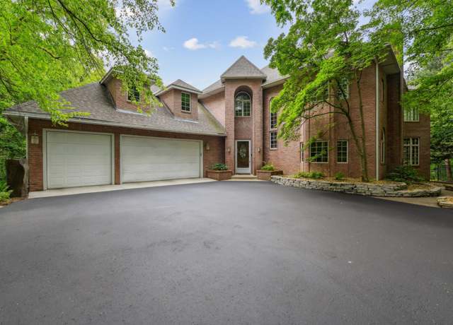 Property at 9755 Primrose Ave N, Stillwater, MN 55082, 4 beds, 5 baths