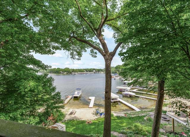 Property at 16164 Lakeside Ave SE, Prior Lake, MN 55372, 4 beds, 3 baths