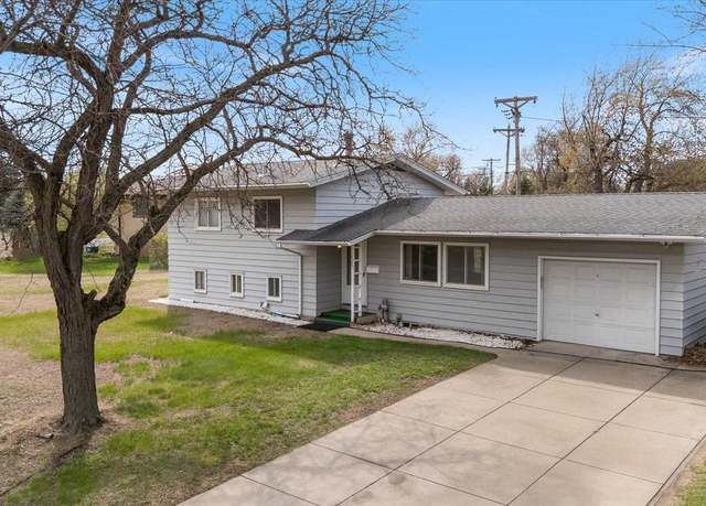 Property at 6223 Brooklyn Dr, Brooklyn Center, MN 55430, 3 beds, 2 baths